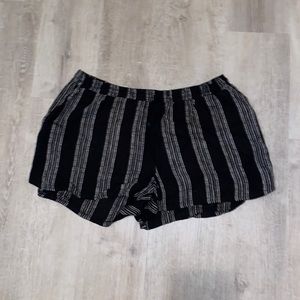 Universal thread cotton shorts